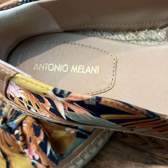 Brand new Antonio Melani Floral Print Bow Detail Espadrilles Slip On - Picture 3 of 9